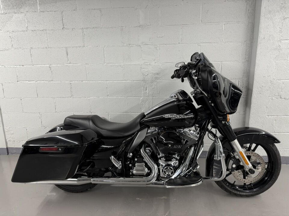 2015 Harley-Davidson FLHX Street Glide  - Triumph of Westchester