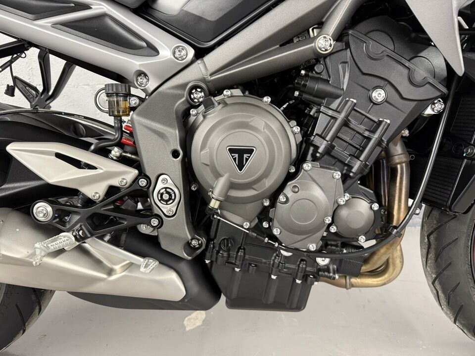 2022 Triumph Street Triple R  - Indian Motorcycle