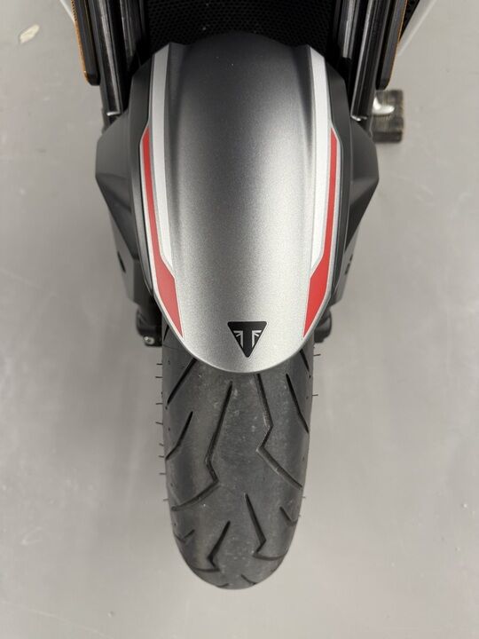 2022 Triumph Street Triple R  - Indian Motorcycle