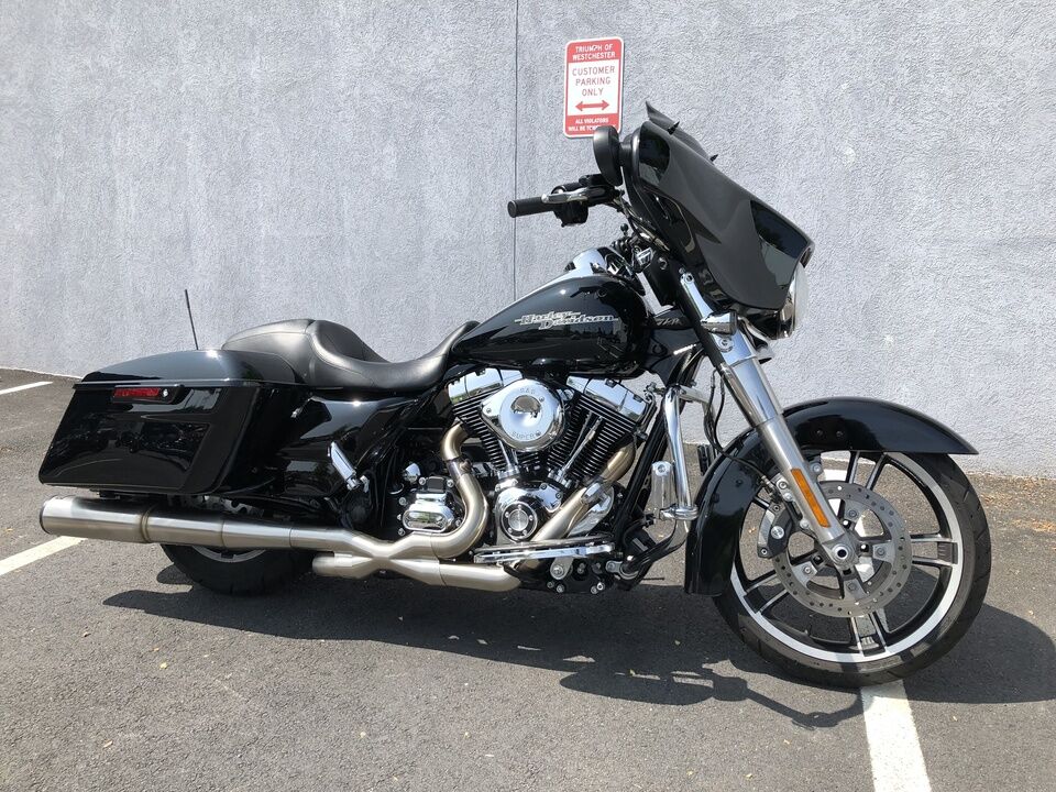2014 Harley-Davidson FLHX Street Glide  - Indian Motorcycle