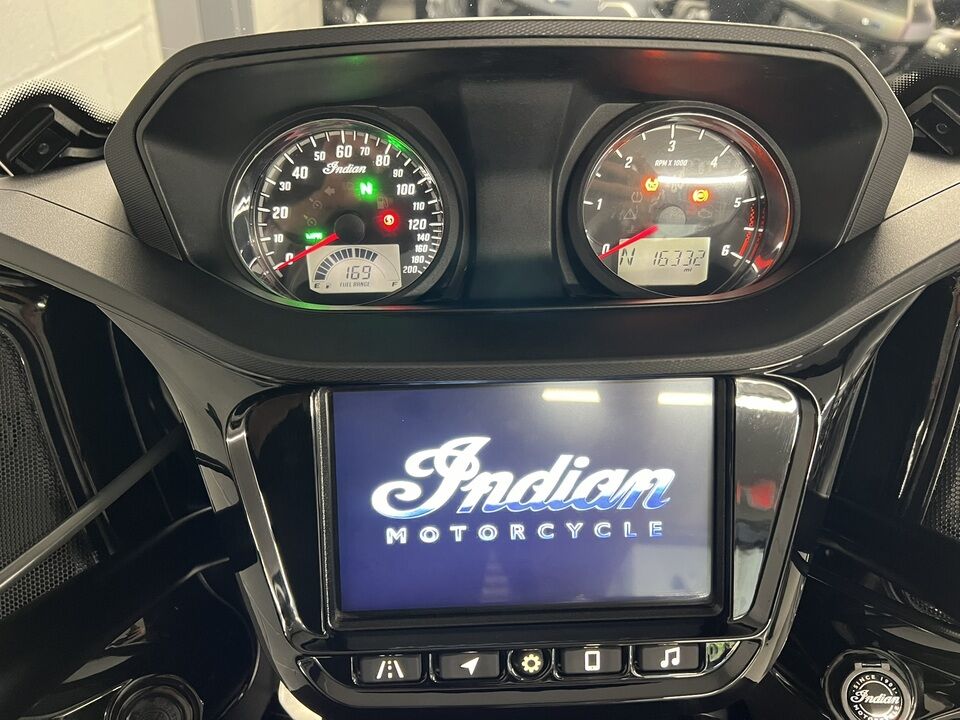 2021 Indian Challenger Dark Horse  - Indian Motorcycle