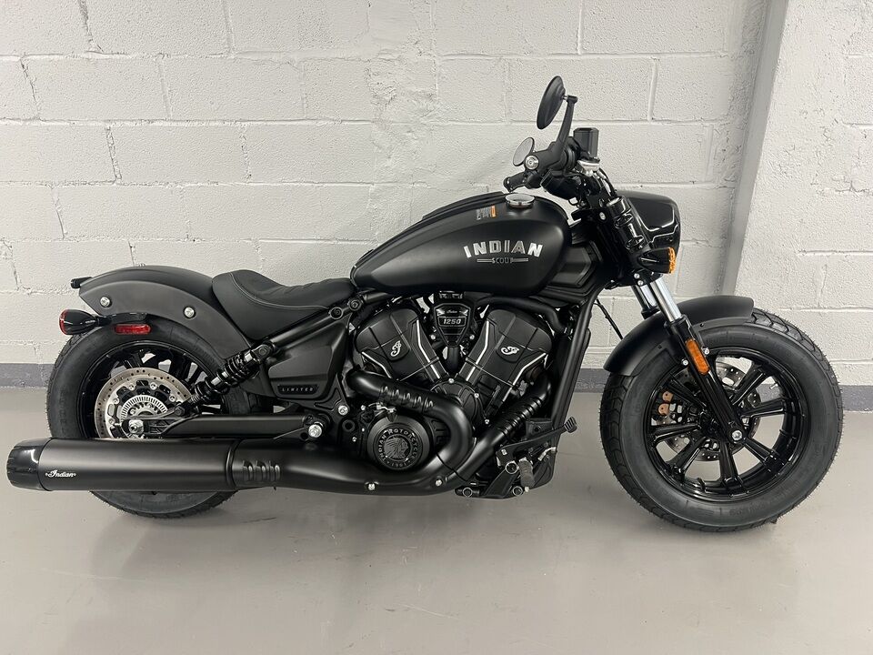 2025 Indian Scout Bobber Limited w/ Tech  - Triumph of Westchester
