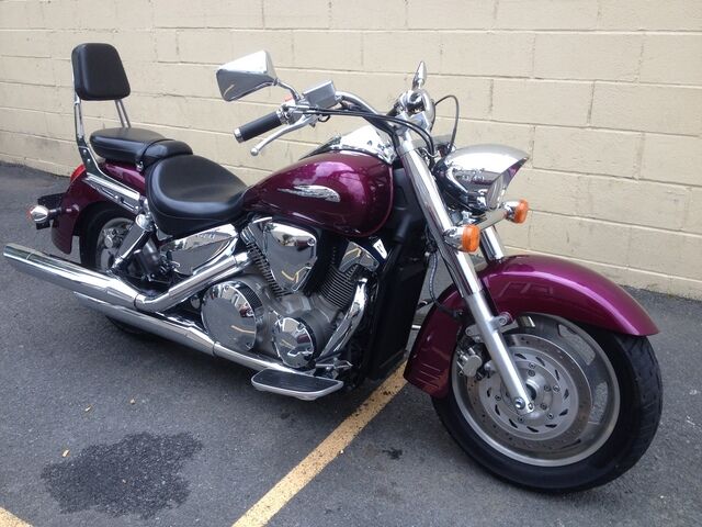 2005 Honda VTX 1300  - Triumph of Westchester