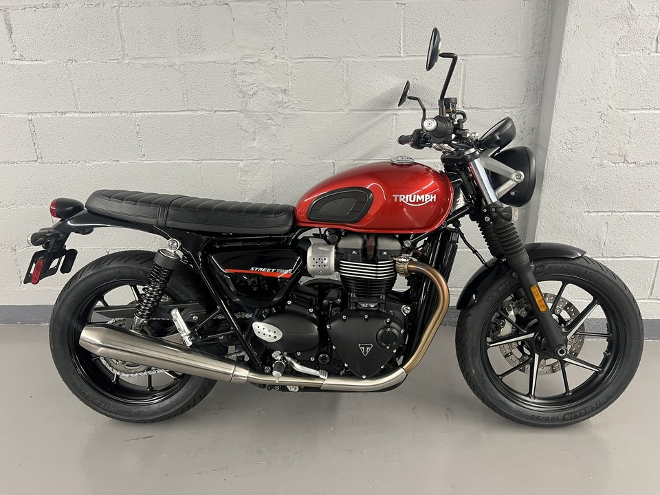 2019 Triumph Street Twin  - 19StreetTwin-929  - Indian Motorcycle