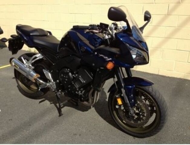 2009 Yamaha FZ1  - Triumph of Westchester