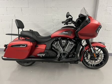 2024 Indian CHALLENGER DARK HORSE WITH POWERBAND AUDIO PACKAGE  - Indian Motorcycle