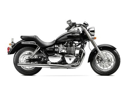 2014 Triumph America  - Indian Motorcycle