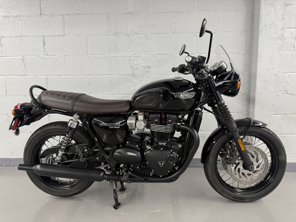 2020 Triumph Bonneville T120 Black  - 20T120Blk-231  - Triumph of Westchester
