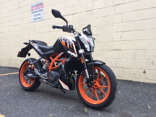 2015 KTM Duke  - Triumph of Westchester
