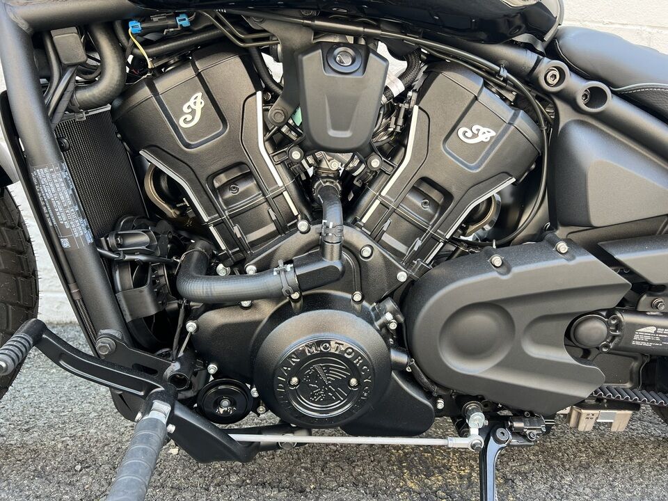 2025 Indian SCOUT BOBBER  - Triumph of Westchester