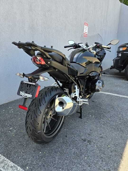 2020 BMW R 1250 RS  - Triumph of Westchester