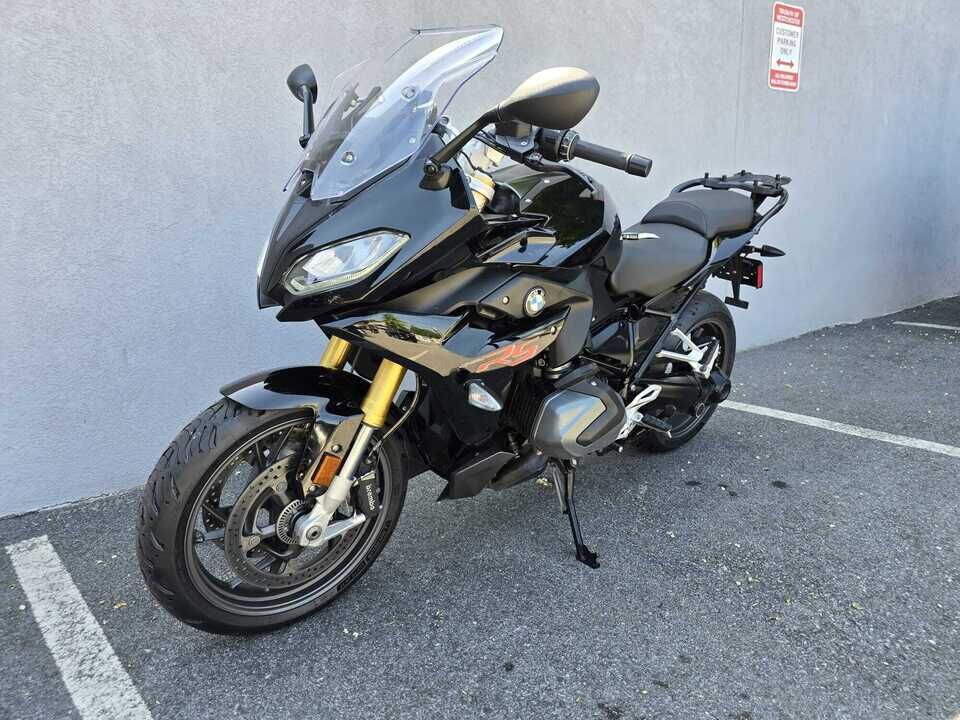 2020 BMW R 1250 RS  - Triumph of Westchester