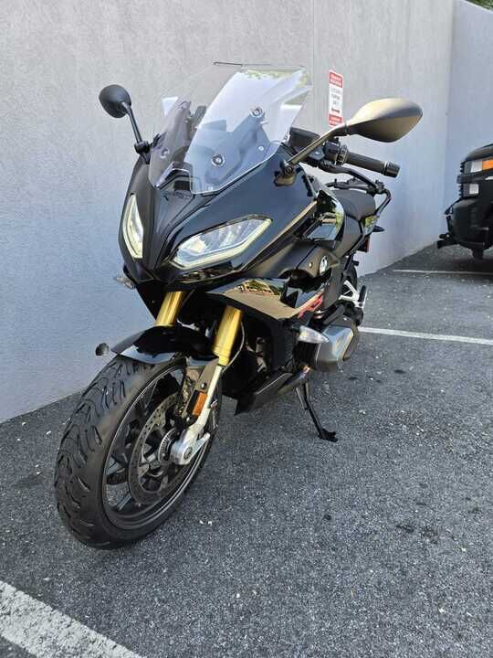 2020 BMW R 1250 RS  - Triumph of Westchester