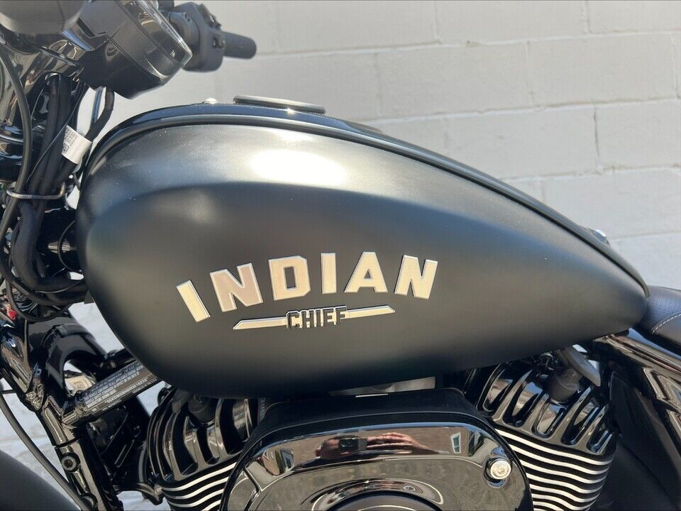 2024 Indian Chief Dark Horse  - Triumph of Westchester