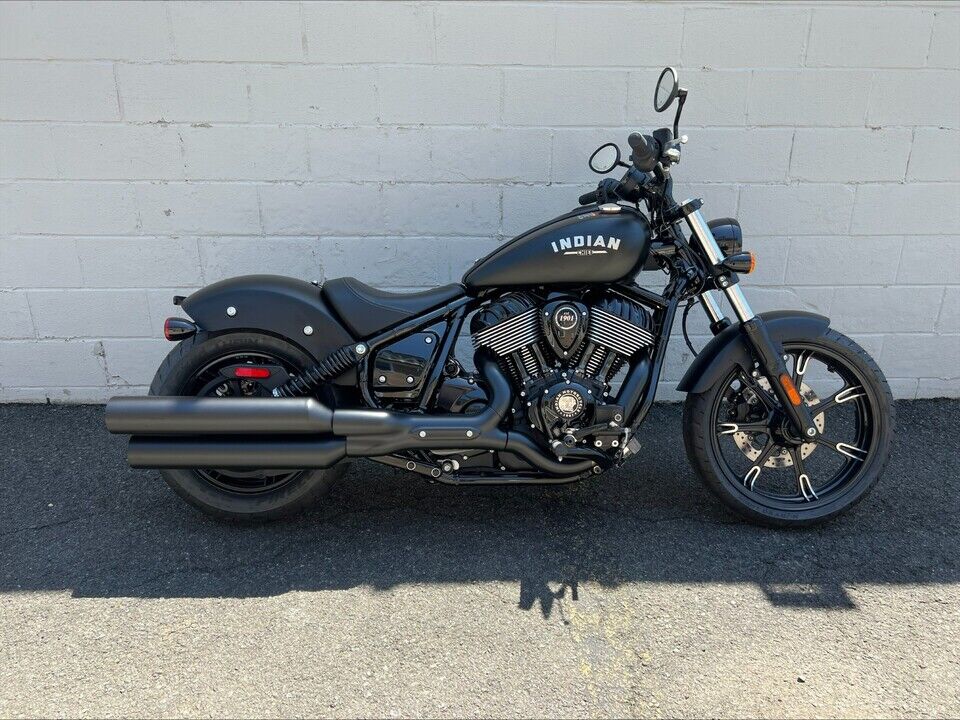 2024 Indian Chief Dark Horse  - Triumph of Westchester