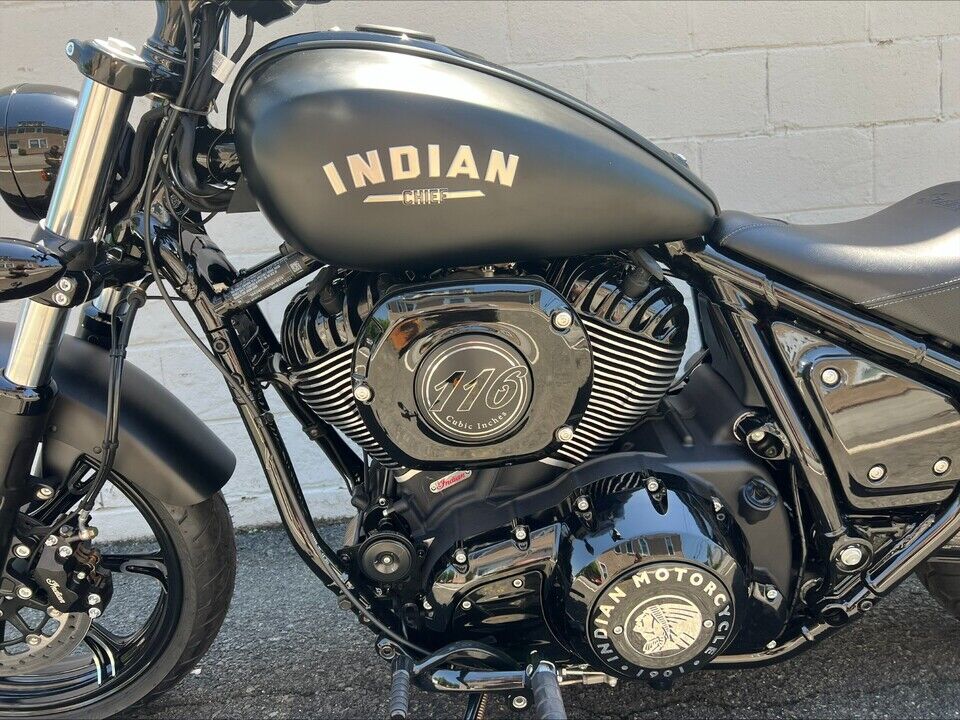 2024 Indian Chief Dark Horse  - Triumph of Westchester