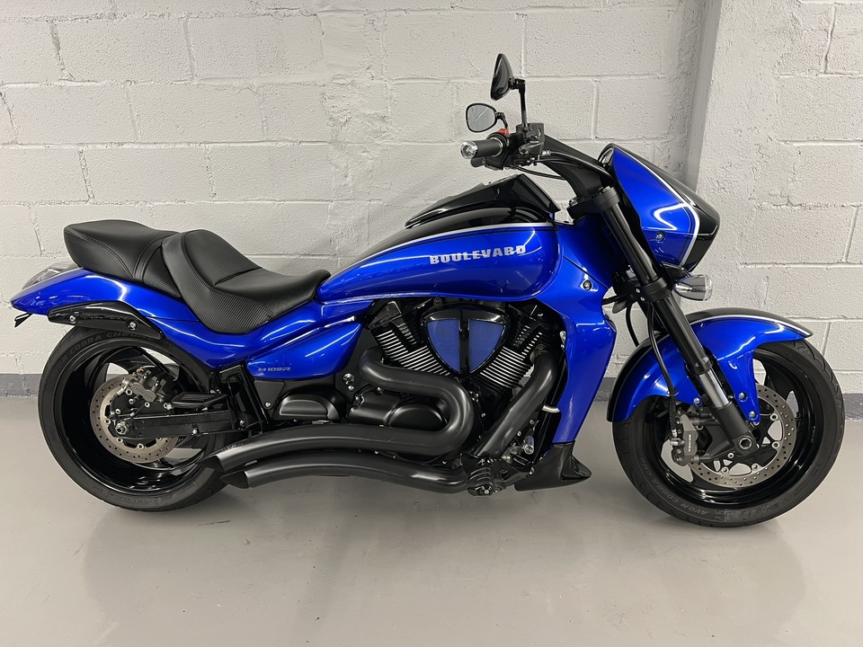 2017 Suzuki BOULEVARD M109R BOSS  - 17M109RBOSS-645  - Triumph of Westchester