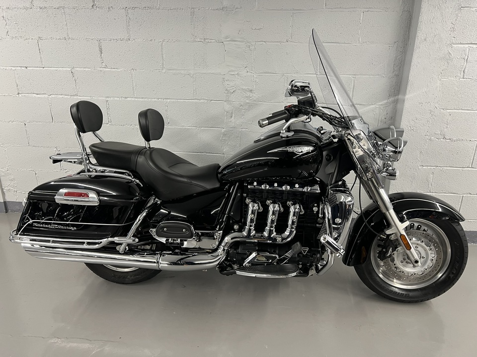 2011 Triumph Rocket III Touring  - 11Rocket3Touring-737  - Triumph of Westchester