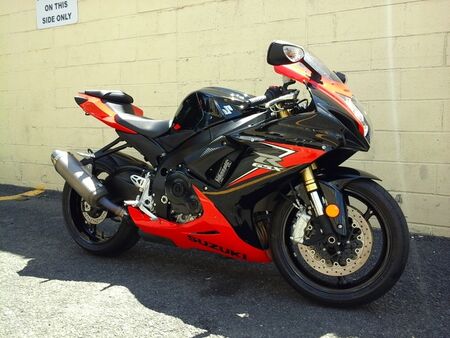2014 Suzuki GSX-R  - Triumph of Westchester