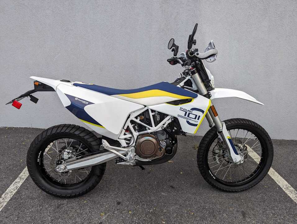 2018 Husqvarna 701 Enduro  - 18Enduro701-857  - Indian Motorcycle