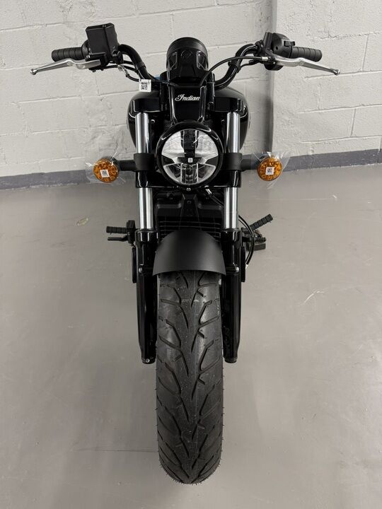 2025 Indian SCOUT BOBBER SIXTY  - Triumph of Westchester