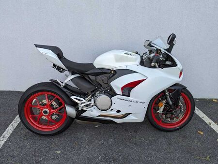 2022 Ducati Panigale V2  - Triumph of Westchester