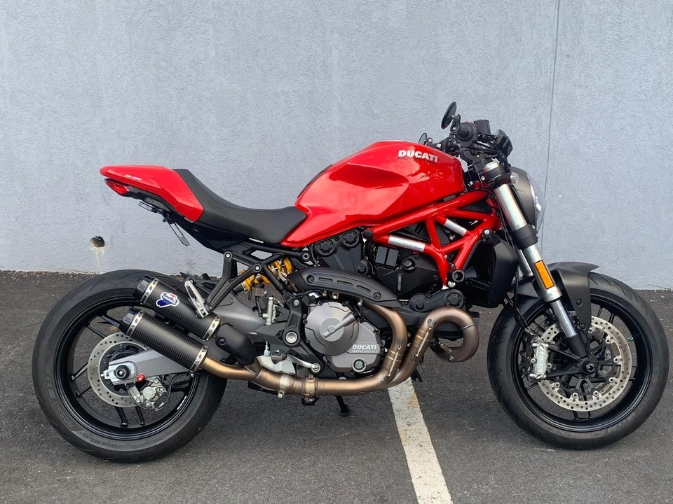 2019 Ducati Monster 821 STEALTH Stock 19MONSTER821STEALTH 004 Elmsford NY 10523