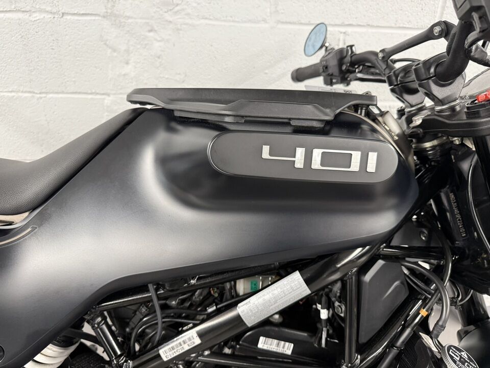 2023 Husqvarna Svartpilen 401  - Triumph of Westchester
