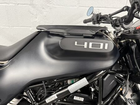 2023 Husqvarna Svartpilen 401  - Triumph of Westchester