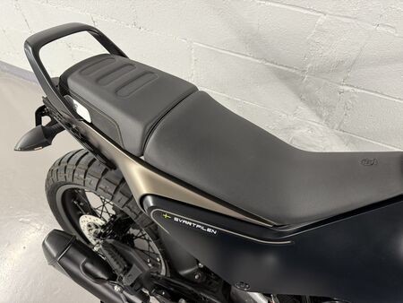 2023 Husqvarna Svartpilen 401  - Triumph of Westchester