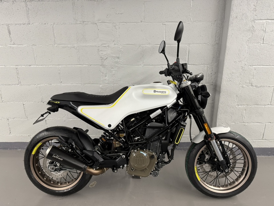 2019 Husqvarna Svartpilen 401  - 19SVAR401-945  - Triumph of Westchester