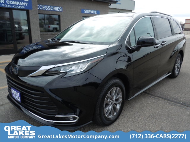2023 Toyota Sienna XLE  - 1874  - Great Lakes Motor Company