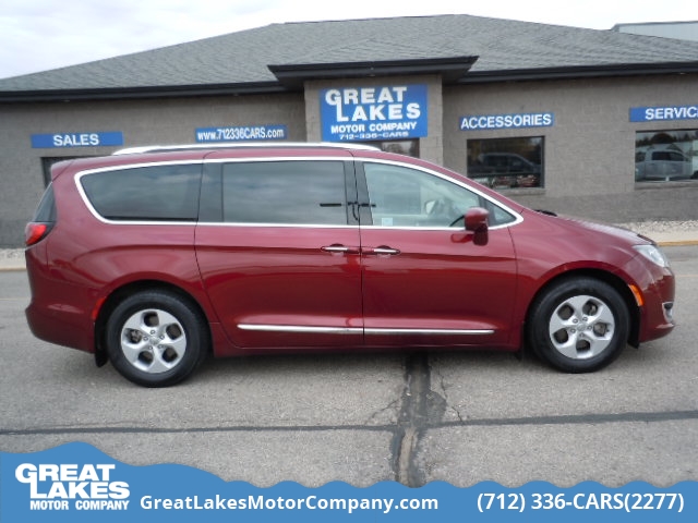 2017 Chrysler Pacifica Touring-L Plus  - 1875A  - Great Lakes Motor Company