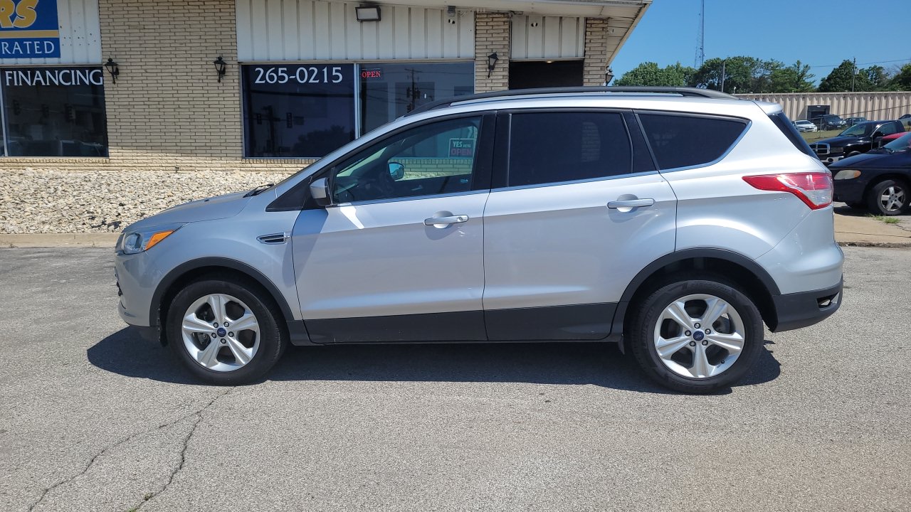 2015 Ford Escape SE 4WD  - F19638D  - Kars Incorporated - DSM