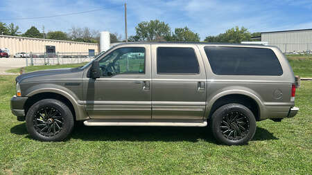 2004 Ford Excursion EDDIE BAUER 4WD for Sale  - 440671D  - Kars Incorporated - DSM