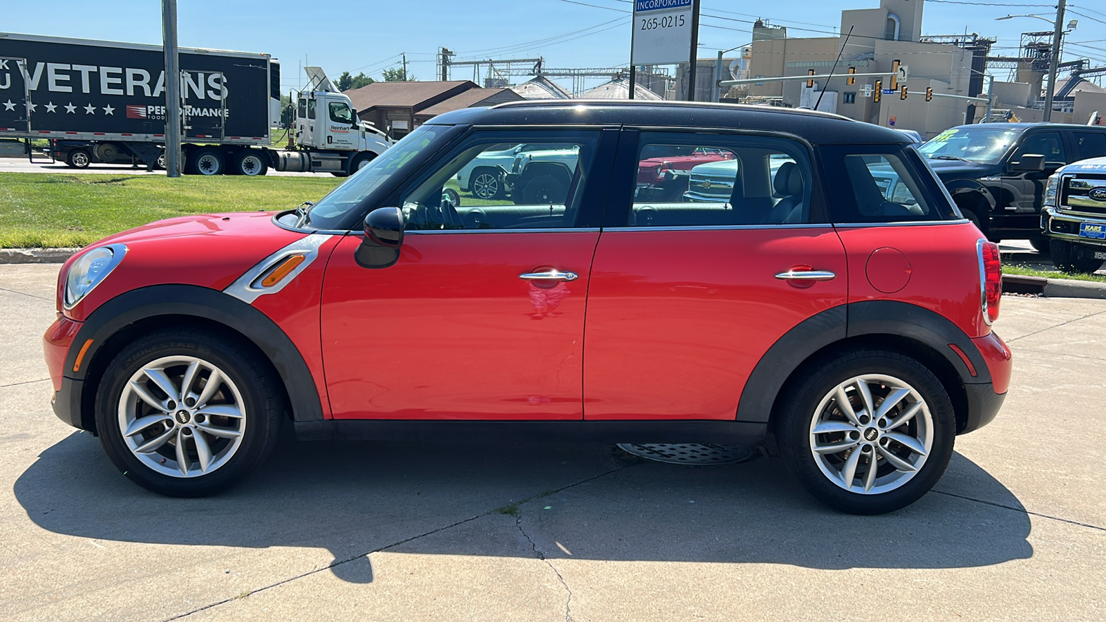 2011 Mini Cooper Countryman COUNTRYMAN  - B94910D  - Kars Incorporated - DSM