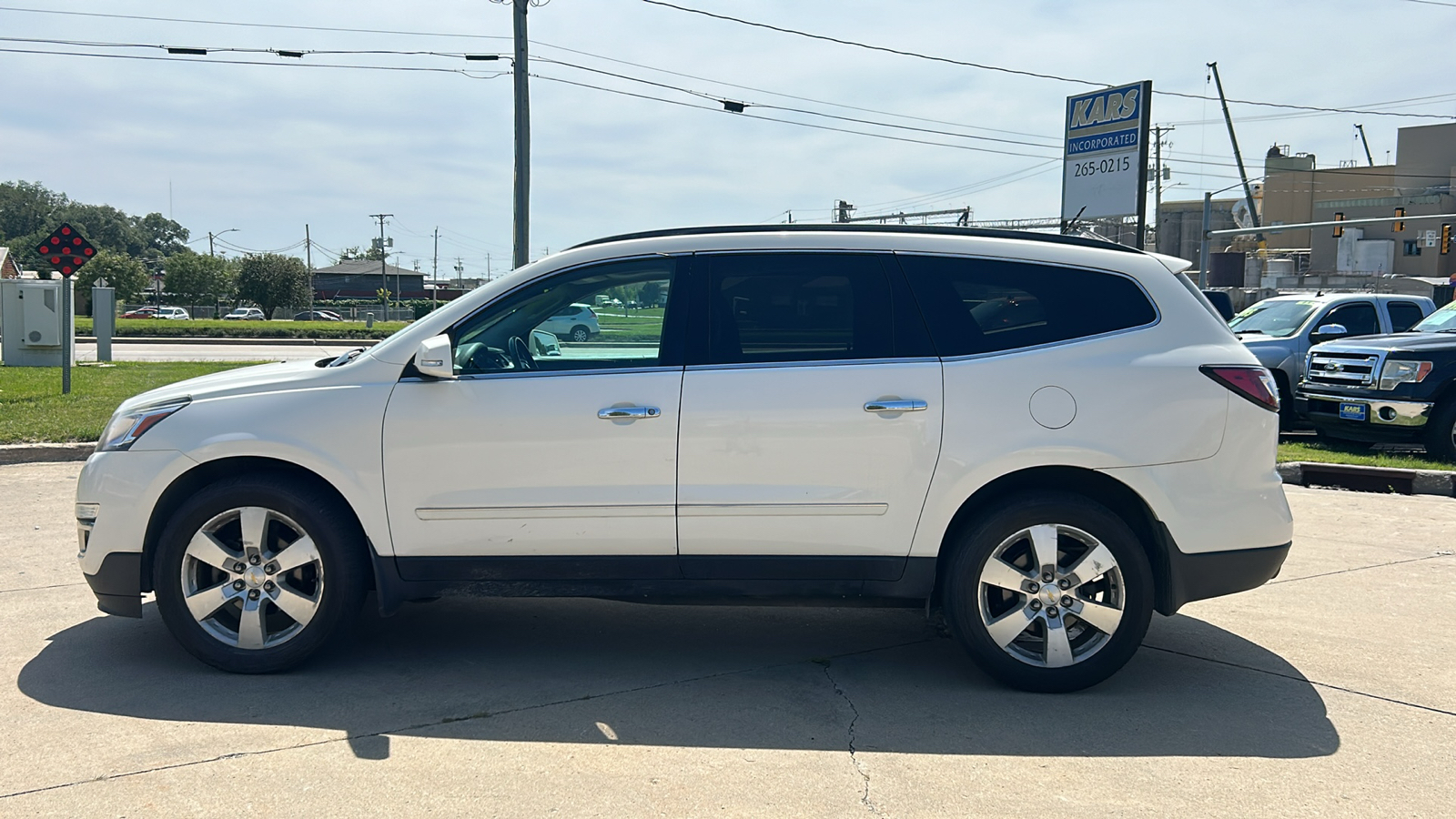 2014 Chevrolet Traverse LTZ AWD  - E52161PD  - Kars Incorporated - DSM