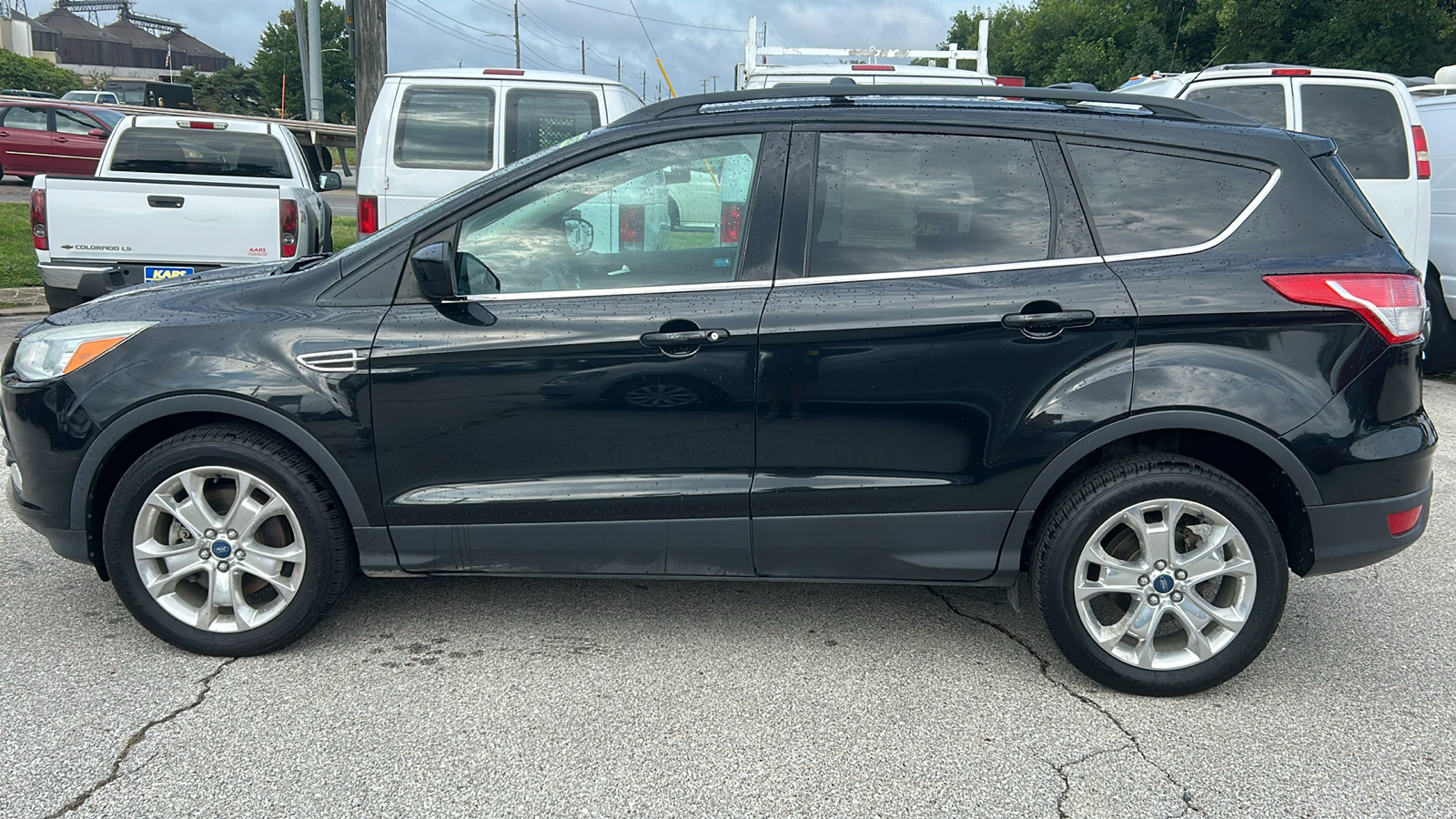 2013 Ford Escape SE 4WD  - D01712D  - Kars Incorporated - DSM