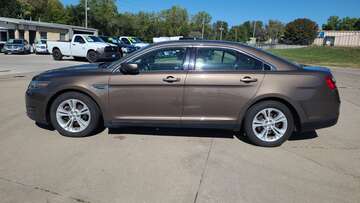 2015 Ford Taurus SEL