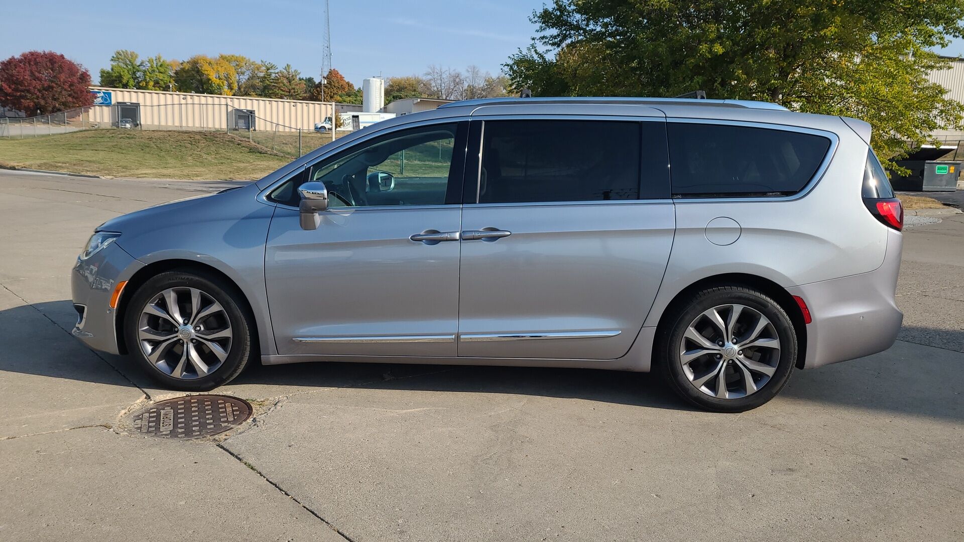 2018 Chrysler Pacifica  - Kars Incorporated - DSM