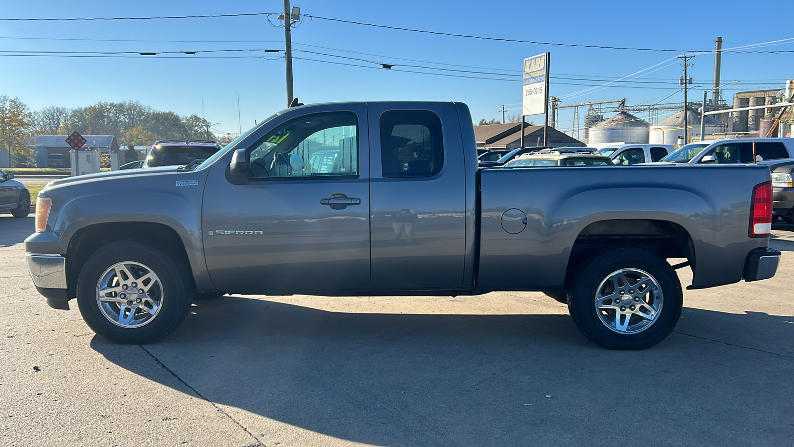 2009 GMC Sierra 1500 1500 SLE 4WD Extended Cab  - 920355D  - Kars Incorporated - DSM