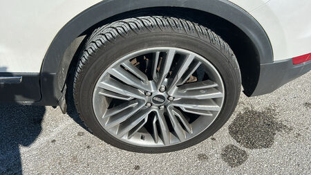 2015 Lincoln MKC  - Kars Incorporated - DSM