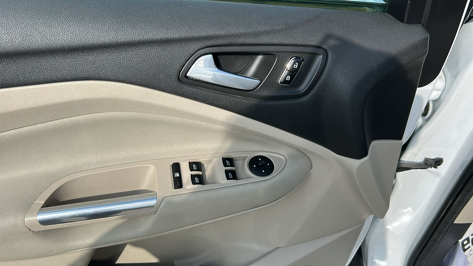 2013 Ford Escape  - Kars Incorporated - DSM
