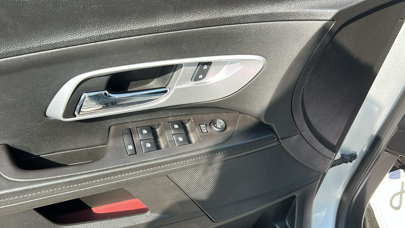 2015 Chevrolet Equinox  - Kars Incorporated - DSM