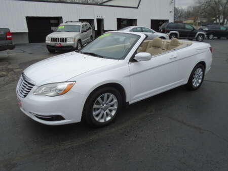 2012 Chrysler 200 Convertible for Sale  - 11184  - Select Auto Sales