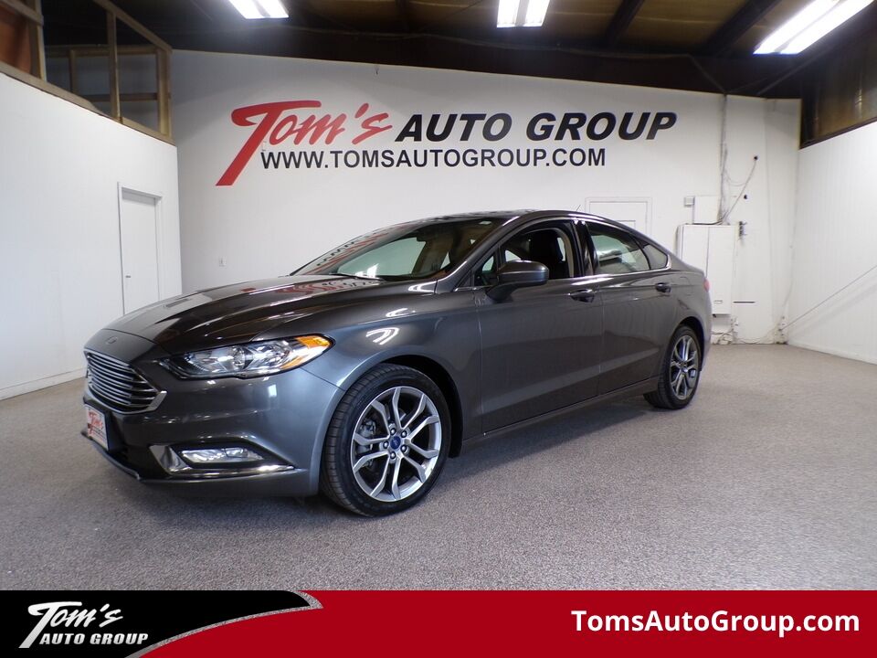 2017 Ford Fusion  - Tom's Venta De Auto