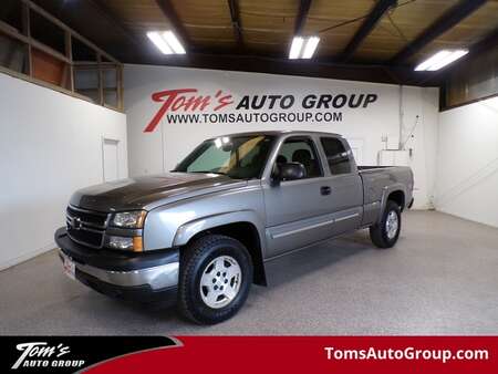 2006 Chevrolet Silverado 1500 LT1 for Sale  - N17117C  - Tom's Auto Group