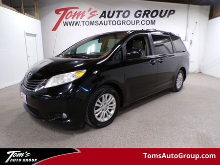 2011 Toyota Sienna  - Tom's Venta De Auto