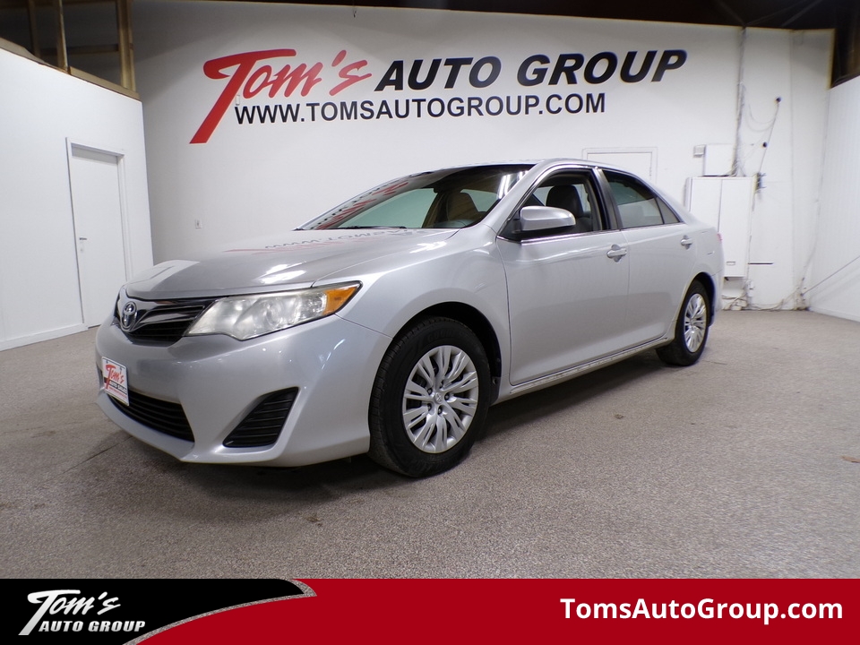 2012 Toyota Camry LE  - M13666L  - Tom's Auto Sales, Inc.