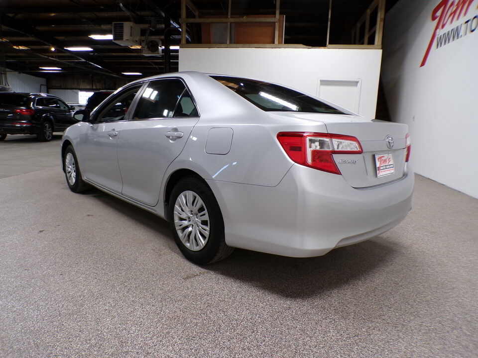 2012 Toyota Camry  - Tom's Credit City
